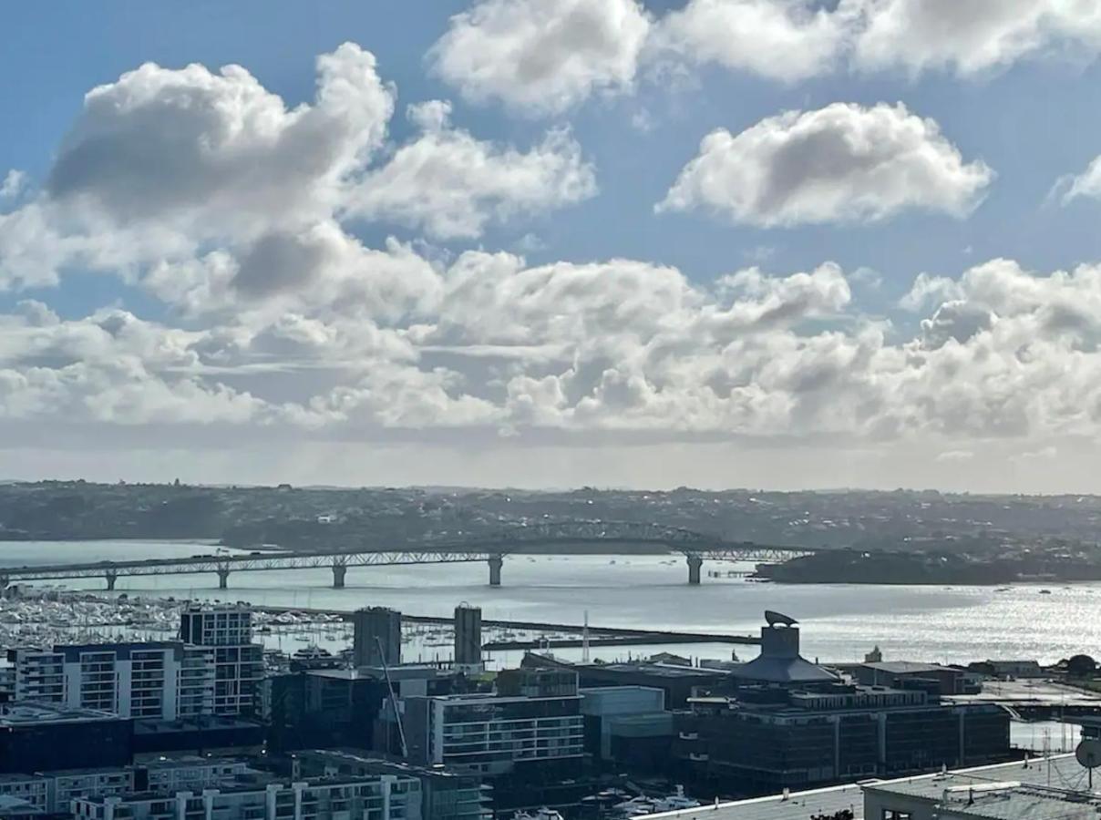 Skytower View And Seaview 2 Bedroom Apartment Auckland Buitenkant foto